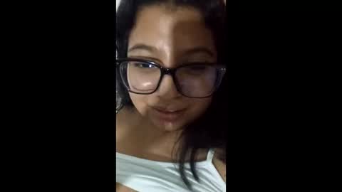 lissyevans28 online show from June 2, 6:47 am