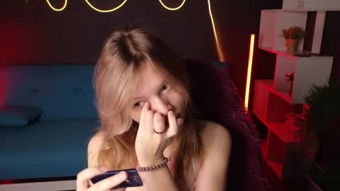 Lena online show from January 17, 1:04 am