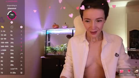 Alisa online show from October 25, 8:05 pm