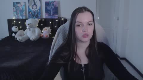 little__flowers online show from October 26, 8:54 am