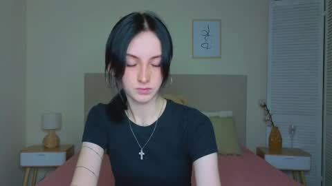 Snapshot of little_mollee chatting on October 19, 9:39 pm little_mollee online show from October 19, 9:39 pm
