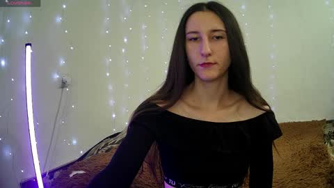 LittleAhWitch online show from June 1, 9:33 am