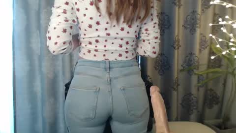 Your little flower  online show from January 17, 8:34 am