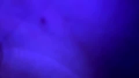 littlelovergirllindz online show from December 14, 5:13 am