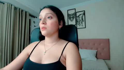 Sarahs Room online show from March 27, 12:12 am