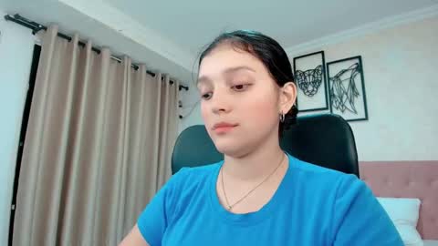 Sarahs Room online show from March 6, 1:23 am