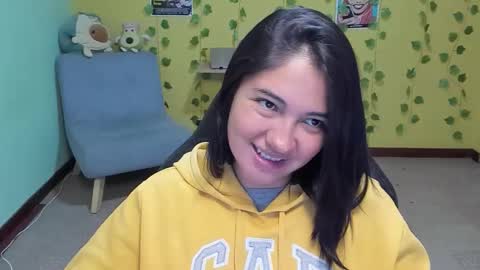 Mia  online show from November 21, 4:47 am