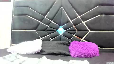 Sussy  online show from December 1, 11:47 am