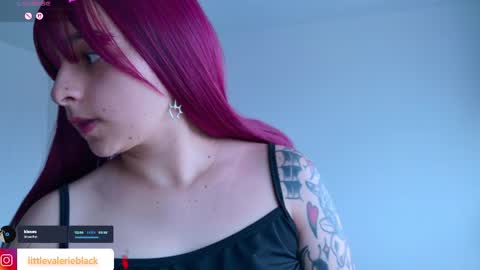 Valerie  online show from April 3, 9:46 pm