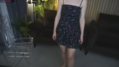 liviashy online show from April 15, 7:36 pm