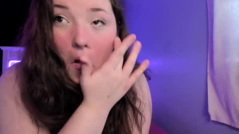 Liv online show from February 27, 5:24 pm