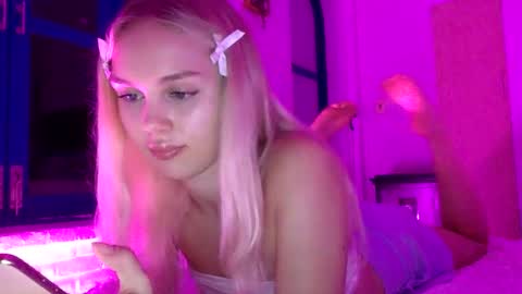 Snapshot of liya_69 chatting on September 22, 11:41 am Liya online show from September 22, 11:41 am