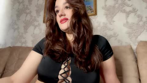 Snapshot of lizamartina chatting on March 5, 7:27 am lizamartina online show from March 5, 7:27 am