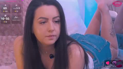 lizasunshine__ online show from June 9, 8:25 am
