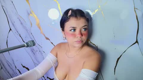 Lizz  online show from November 13, 12:48 pm