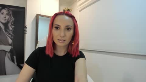 Snapshot of lizzdoux chatting on September 26, 1:47 am lizzdoux online show from September 26, 1:47 am