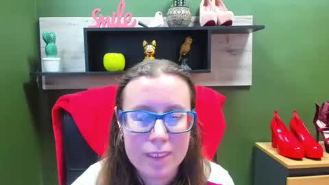 Lizzy online show from February 6, 7:56 am