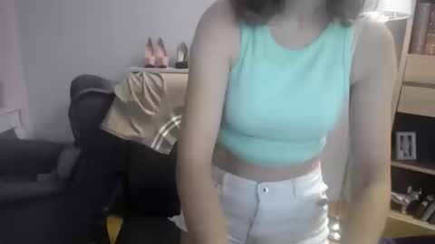 Snapshot of lizzy_sparkle chatting on September 23, 4:43 am Lizzy online show from September 23, 4:43 am