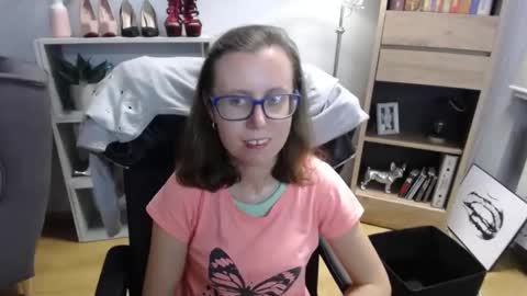 Snapshot of lizzy_sparkle chatting on September 12, 4:46 am Lizzy online show from September 12, 4:46 am