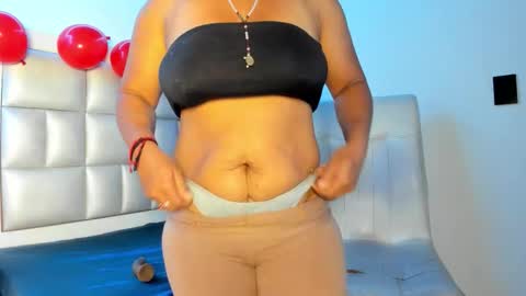 lola_js online show from March 18, 12:54 pm