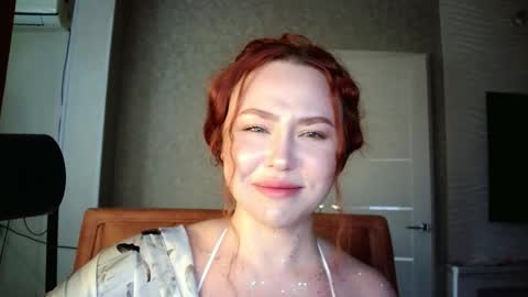 Lola online show from September 21, 12:59 pm