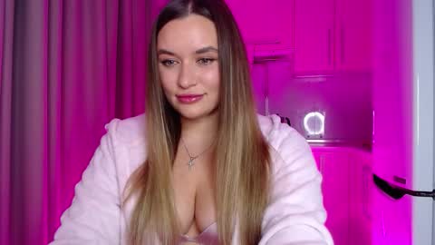 Victoria online show from January 12, 3:28 pm