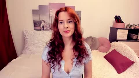 LoloMercier online show from June 27, 8:15 pm