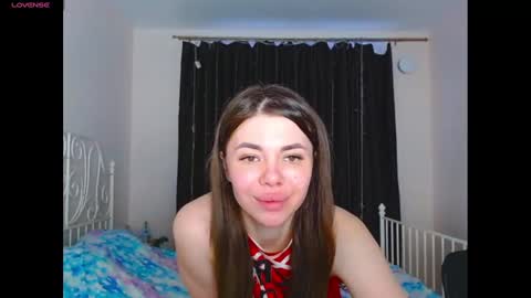 Hello my name is Ella lets have fun online show from December 15, 3:02 am