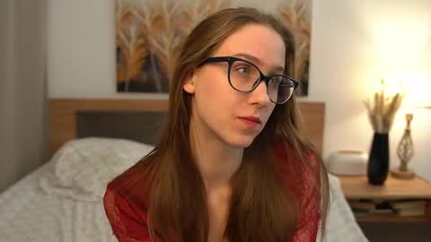 Hanna online show from February 16, 7:38 pm