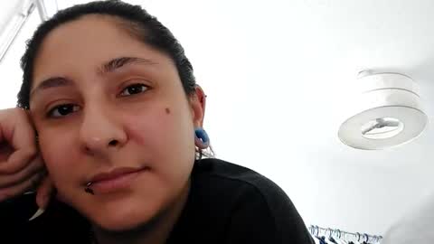 loolaunshaved online show from September 9, 12:27 pm