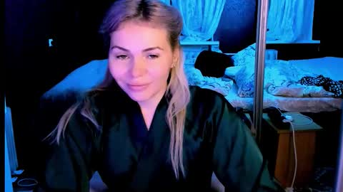 Snapshot of loraboyar chatting on October 15, 2:25 am Lora online show from October 15, 2:25 am