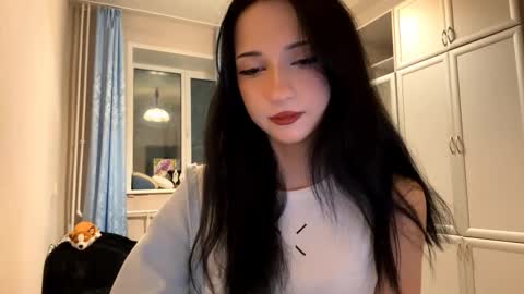 Hello there im Luna Im new here Lets have fun online show from February 1, 3:22 pm