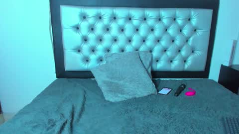 Snapshot of loredepp chatting on March 8, 5:47 am Lore Depp online show from March 8, 5:47 am