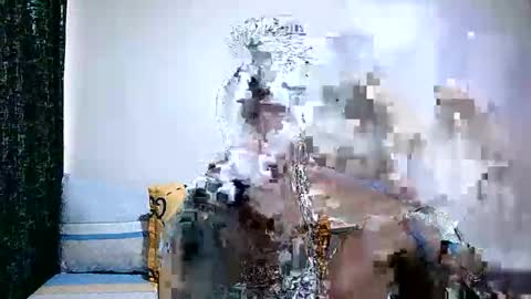 loreen online show from December 22, 1:03 pm