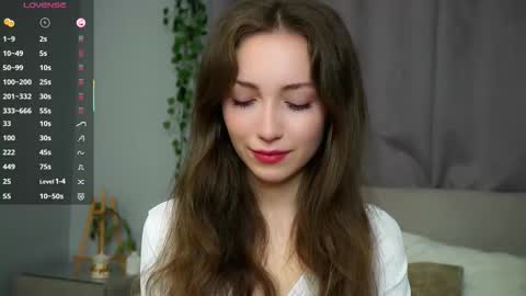 Naomi online show from October 6, 9:41 pm