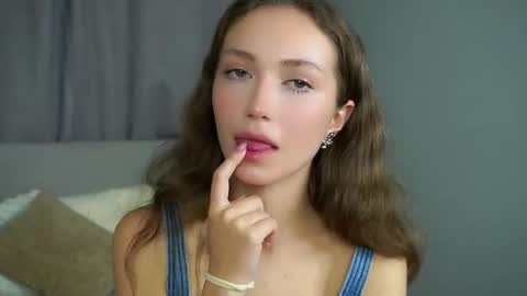 Naomi online show from September 14, 9:56 pm