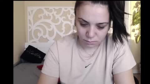 Snapshot of lorragrey chatting on January 7, 5:54 am LorraGrey online show from January 7, 5:54 am