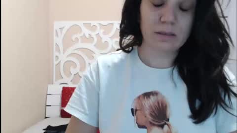 Snapshot of lorragrey chatting on February 1, 6:32 am LorraGrey online show from February 1, 6:32 am