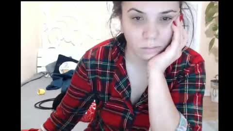 Snapshot of lorragrey chatting on January 3, 5:39 am LorraGrey online show from January 3, 5:39 am
