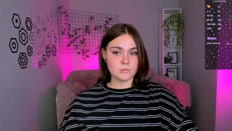 Lora for u online show from October 6, 7:18 pm