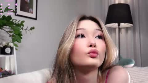 Jess online show from September 18, 11:09 am