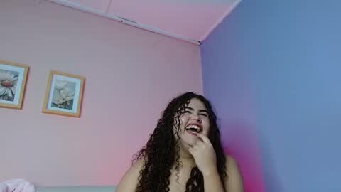 lourdes_moon22 online show from September 25, 1:32 pm