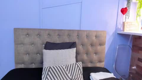 Louren Fox online show from October 29, 12:09 pm