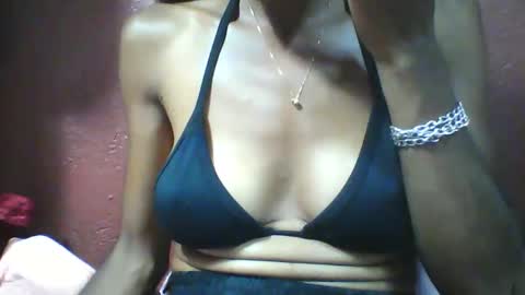 lovaelisa online show from January 13, 9:46 am