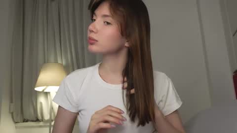 Sofi   online show from February 23, 5:12 pm