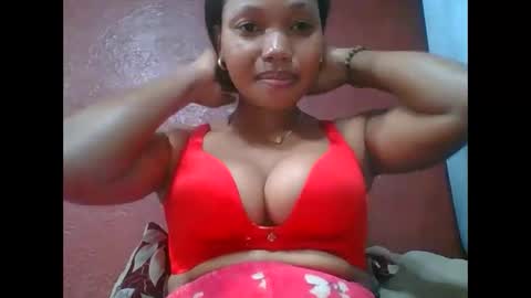 loveinlife750427 online show from January 16, 9:49 am