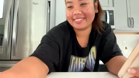 Love online show from January 14, 6:38 pm