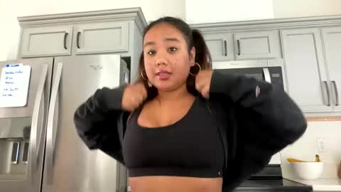 Love online show from January 11, 5:40 pm