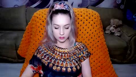 Snapshot of lovellymalina chatting on December 30, 2:30 pm private open online show from December 30, 2:30 pm
