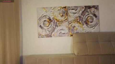 lovelygracee online show from November 22, 2:09 pm